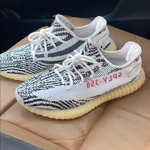 Yeezy Boost 350 Zebra